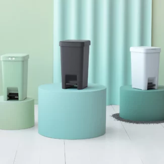 brabantia stepup pedal mulleimer 16 l recycelt 153303 78d3028 s2500x2500